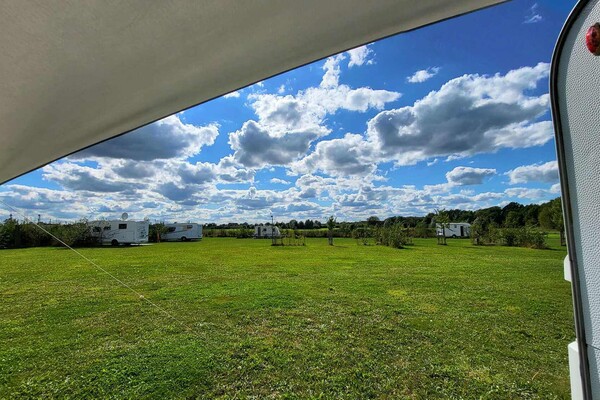 Camping & Gastenverblijf De Brembroeken
